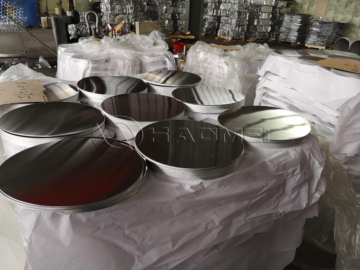 1050 / 1060 / 1100 / 1070 / 3003 Aluminum Circle For Traffic Signs